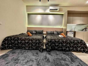 Luxury Stay-Tamarind Suite Cyber